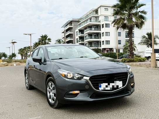 Location Mazda 3 2018 image 4