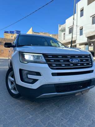 Ford Explorer 2017 image 3