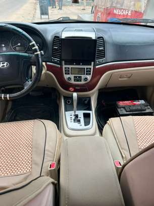 Hyundai santa Fe 2009 image 12