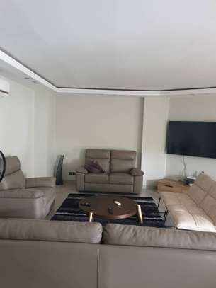 Location appartement F4 haut standing Almadies image 8