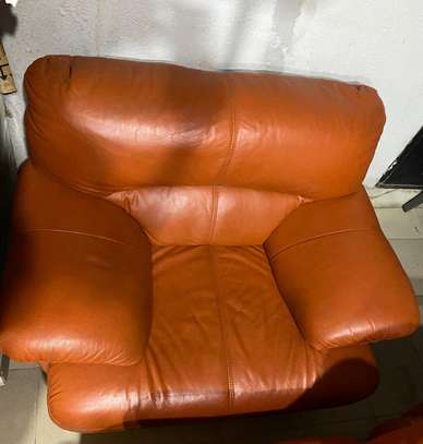 salon en cuir 6 places cognac pieds métalliques image 4
