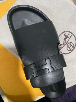 Claquettes HERMÈS noires image 3