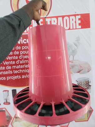Mangeoire volaille plastique antigaspillage 20kg image 2