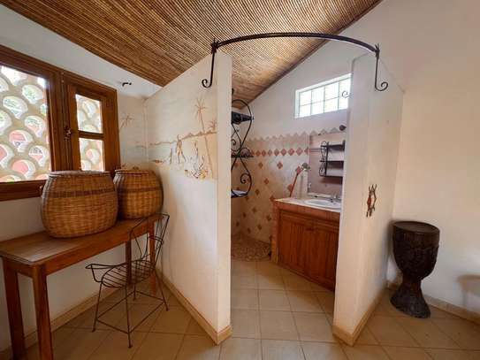 Villa à vendre  Saly ( quartier Niakh-nikhal) image 2