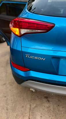 Hyundai tucson image 11