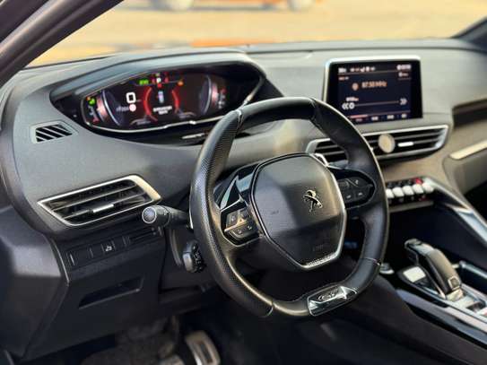 Peugeot 3008 image 15
