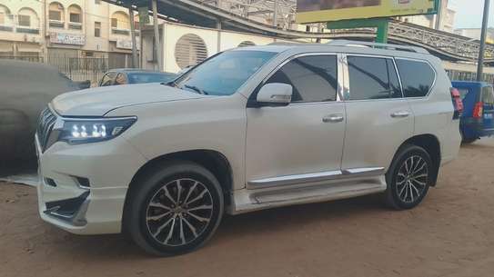 Toyota Land cruiser TXL année 2015 image 8