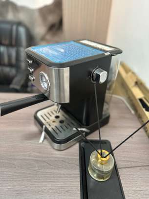 Machine expresso inox avec mousseur à lait et manomètre image 3