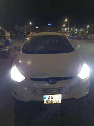 Hyundai Tucson 2013 image 2