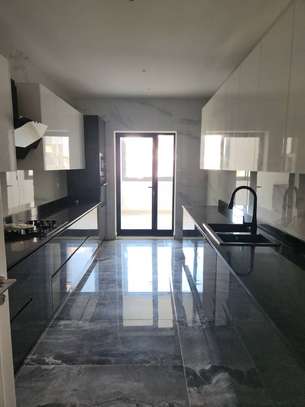 Appartement à louer corniche Almadie image 3