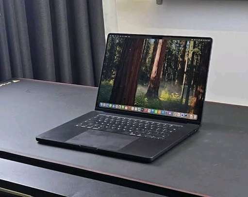 MacBook pro 16 pouces image 3