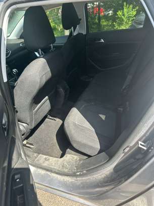 Peugeot 308 T9 2017 image 8