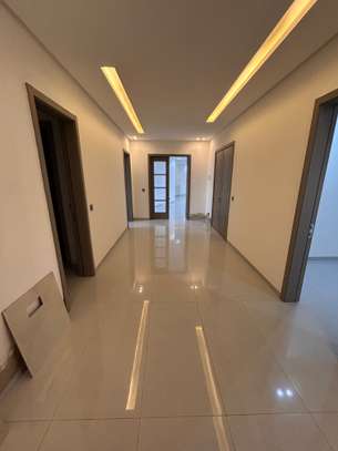 Très bel appartement F5 à louer aux almadies image 7