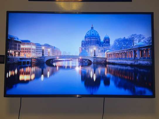 Télévision Lg 55'' smart TV image 2