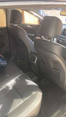Sportage image 6