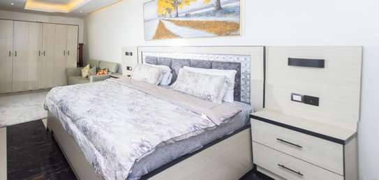 Appartement meublé à louer au Point E image 8