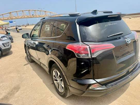 TOYOTA RAV4 *HYBRID*  2018 image 8