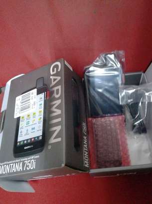 GPS GARMIN MONTANA 750i NEUF SOUS EMBALLAGE image 3