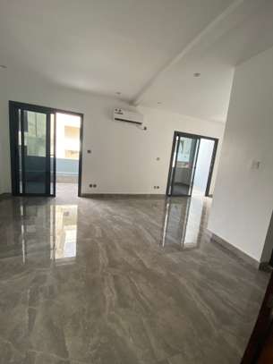 Studio F2 à Louer à Mermoz image 8