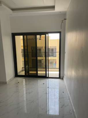 Appartement F3 neuf à louer aux mamelles à 400 000 image 11