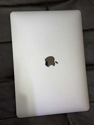 MacBook Pro M2 2022 13pouces image 2