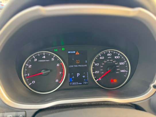 Mitsubishi éclipse image 8