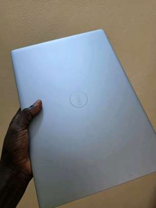 Dell Inspiron 16 5640 image 3