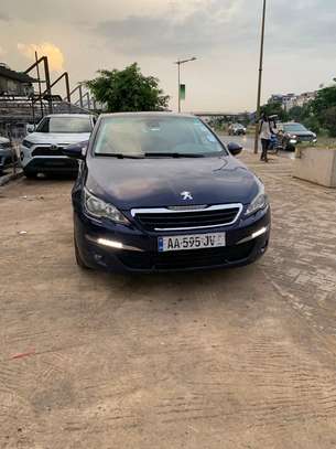 Peugeot 308 année 2016 image 3