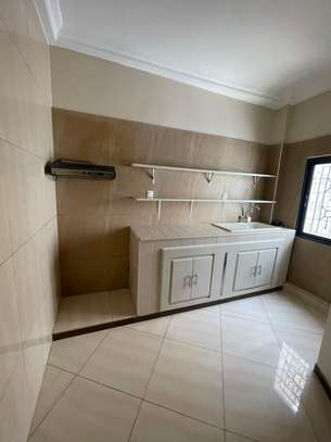 APPARTEMENTS F3  NGOR ALMADIES image 9
