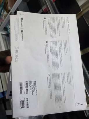 Microsoft Surface Pro 12 2026 image 11