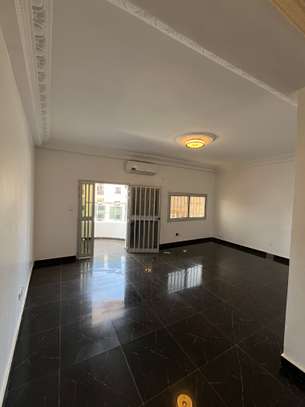 Grand Appartement F4 aux mamelles image 5