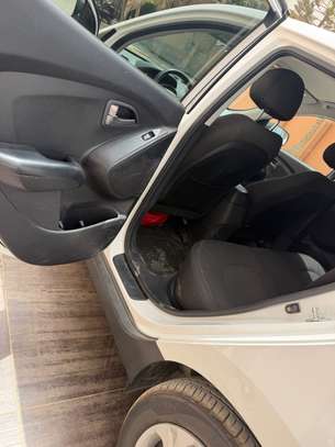 HYUNDAI TUCSON 2015 image 4