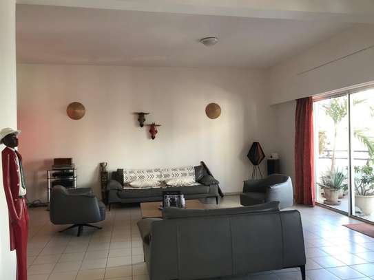 Appartement F4 a louer au Plateau image 5