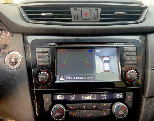 Nissan Rogue image 12