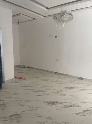 Appartement à louer à la cité mackiyou faye image 13