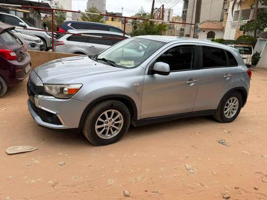 Mitsubishi outlandre image 2