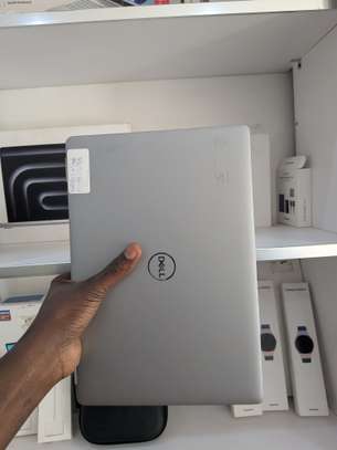 Dell 5320 latitude ) i5 ) 11e generation ) 16g de ram ) 512 image 4