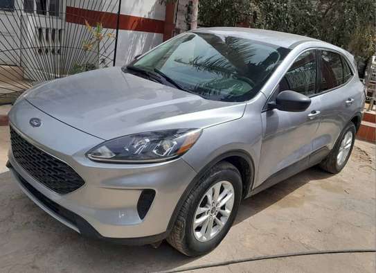 Ford Escape image 4
