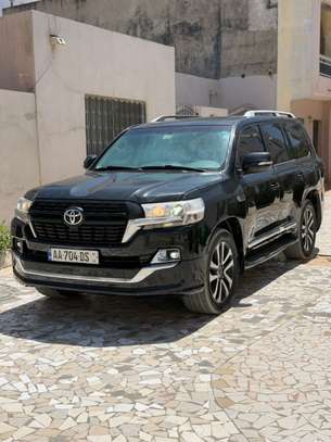 Toyota Land Cruiser V8 - Année *2021* - image 3