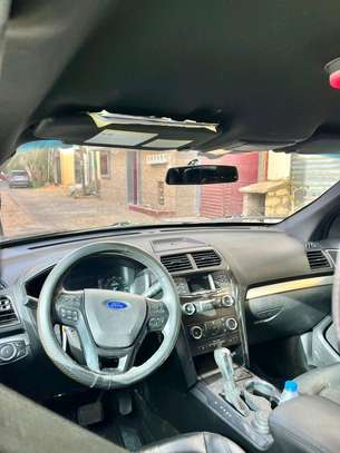 Ford Explorer 2019 image 3
