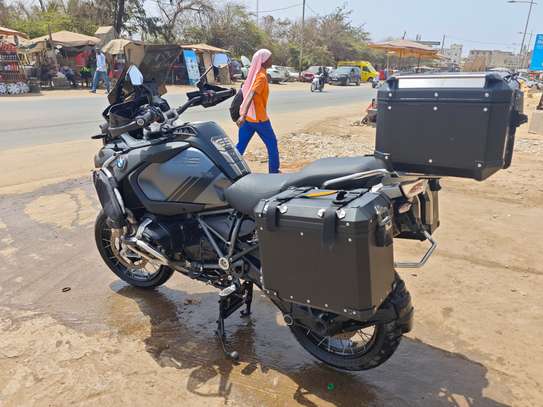 BMW GS 1250 ADVENTURE TRIPLE BLACK 2024 image 3