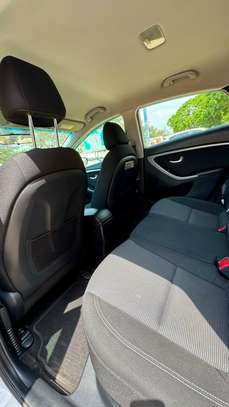 HYUNDAI ELANTRA GT 2017 image 8