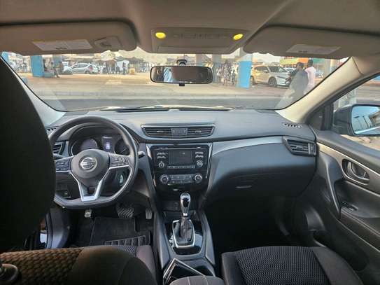 Nissan Qashqai 2018 image 3