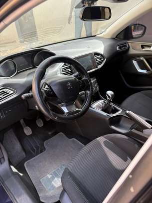Peugeot 308 manuel image 2
