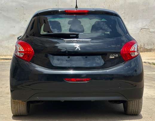 PEUGEOT 208 2015 image 11