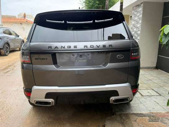 Range Rover Sport 2019 Gris Métallisé image 2