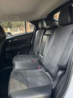 MITSHUBISHI ECLIPSE CROSS image 7