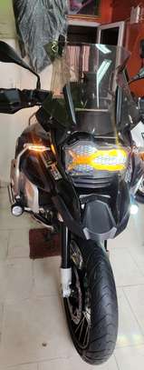 Bmw Gs treple black 2020 image 2