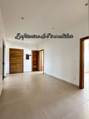 À louer – Superbe appartement F3 vue / mer à Yoff Océan image 6