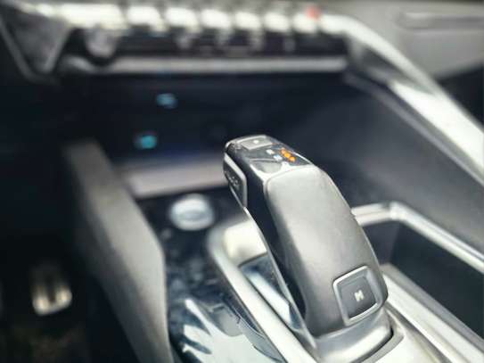Peugeot 3008 2020 GtLine image 11